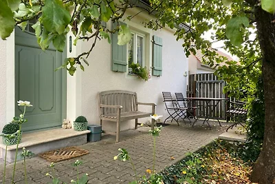 Ferienhaus mit Garten + Balkon