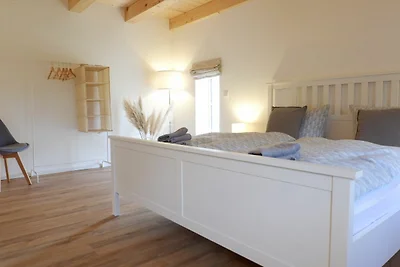Ferienwohnung Hanna im Reethus Mühlenlund