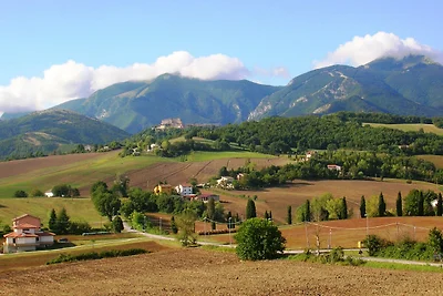 Mansarda Viti - Sguardo su Frontone