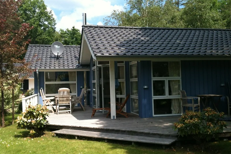 orig. dänisches Ferienhaus mit Garten und Terrasse.