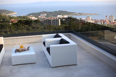 Villa Lacus