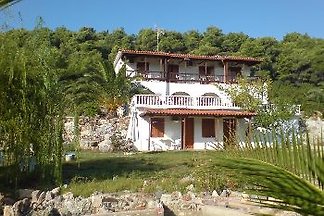 Panormos Palace