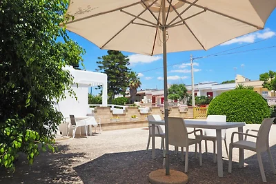 Villa Flora 8/9 posti letto a 50 mt. dal mare