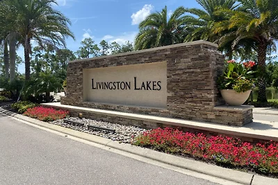 Livingston Lakes
