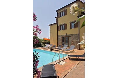 Villa Daniel