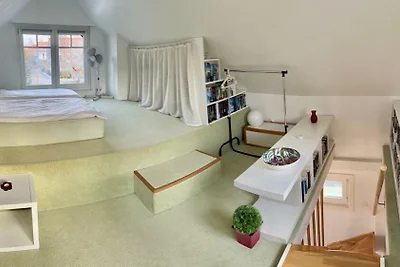 Tolles Holzhaus am Stadtrand Berlins, 700qm Garten, extra Gartenhaus