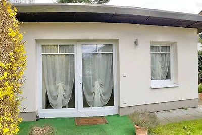 Tolles Holzhaus am Stadtrand Berlins, 700qm Garten, extra Gartenhaus