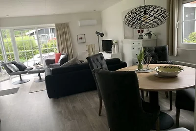 Ferienhaus-mit-Sommergarten-am Veluwemeer-NL