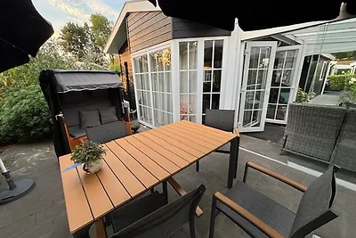 Ferienhaus-mit-Sommergarten-am Veluwemeer-NL