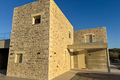 Villa Minos & Minas