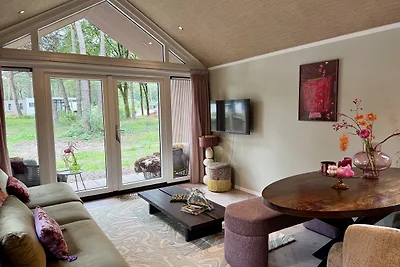 Ferienhaus mit privatem Eco-Hot Tub im Grünen