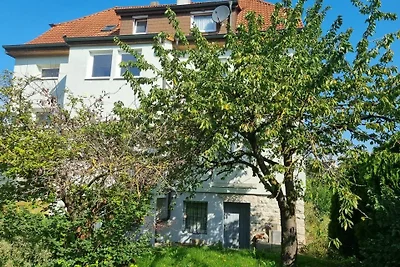 Ferienwohnung  1 mit Garten
