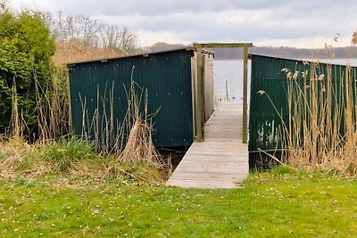 Ferienbungalow Seeblick mit Boot