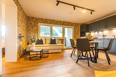 Tevini Alpine Apartments - Schmittenblick,...