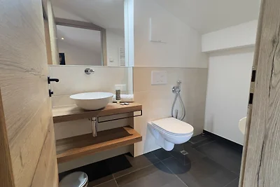 Tevini Boutique Suites - Studio
