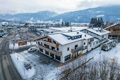 Tevini Boutique Suites - Apartment Fire,...