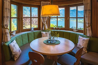 Chalet Crown of the Alps, Seeblick & Garten