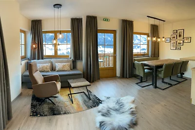 Landhaus Lodges Kaprun - Anton, Pool & fusslä...