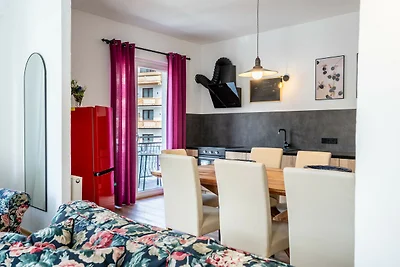 Living Eden - TOP 14, im Zentrum & Balkon