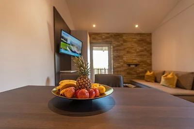 Tevini Boutique Suites - Apartment Fire,...