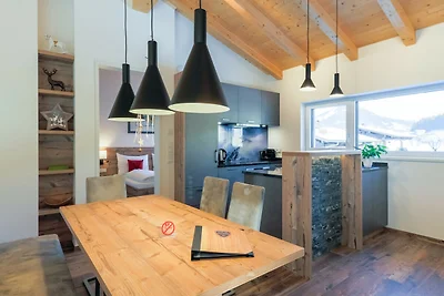 Aurora Mountain Chalet, Garten & Sauna