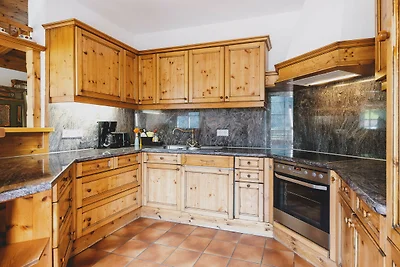 Landhaus Lodges Kaprun - Johann, Pool &...