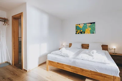 Apartments Haus Altenberger - Studio, Seeblic...