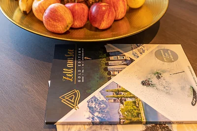 Tevini Boutique Suites - Apartment Earth,...