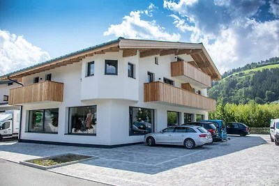Tevini Boutique Suites - Studio