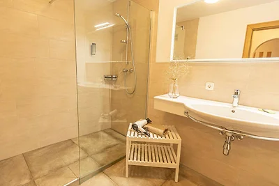 Tevini Alpine Apartments - Glocknerblick,...