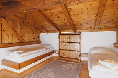 Landhaus Lodges Kaprun - Johann, Pool &...