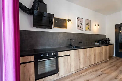 Living Eden - TOP 14, im Zentrum & Balkon