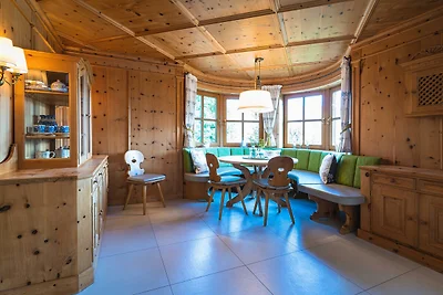 Chalet Crown of the Alps, Seeblick & Garten