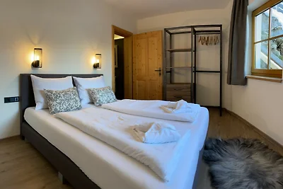 Landhaus Lodges Kaprun - Anton, Pool & fusslä...