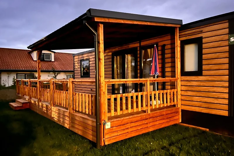 Erleben Sie gemütliche Stunden auf der Terrasse und schauen Sie dem Sonnenuntergang zu