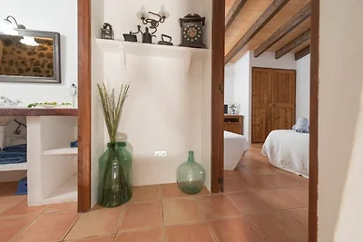 Berghut in de buurt van de zee