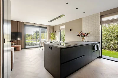 Luxe wellness villa aan het water