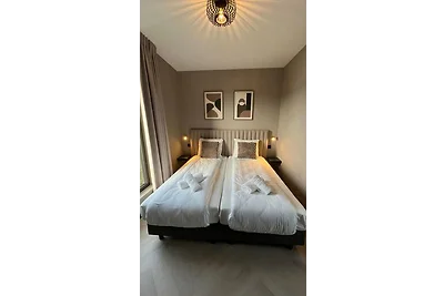 Luxe wellness villa aan het water