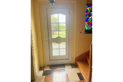 Doppelhaushälfte mit großem Garten und Terrasse