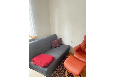 Doppelhaushälfte mit großem Garten und Terrasse