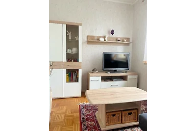 Doppelhaushälfte mit großem Garten und Terrasse