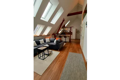 Wohnen auf Zeit im hellen Loft