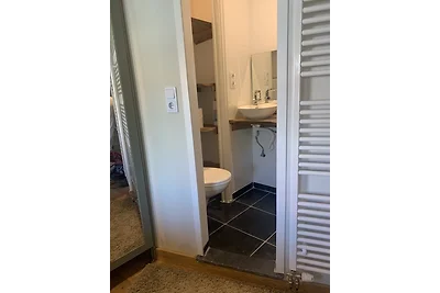 Klein Herenhuis aan de Kaai in centrum pittoreske Sluis