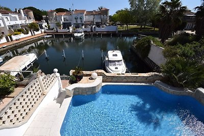 Casa Medes, am Kanal mit Pool