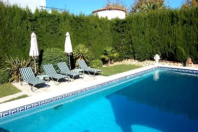 Villa Holidays mit Pool und Klima