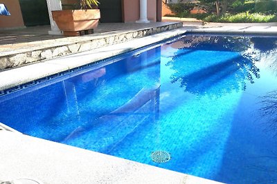 Villa Montgri mit Pool u., Klima