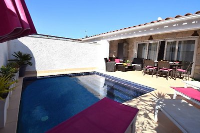 Villa Montseny met zwembad u. Air