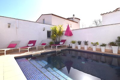 Villa Montseny met zwembad u. Air
