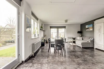 Wellness huis aan het strand voor 6 personen "Zeeuwse Rust"