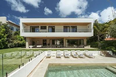 Cascais Contemporary Villa by CadenzaLux
